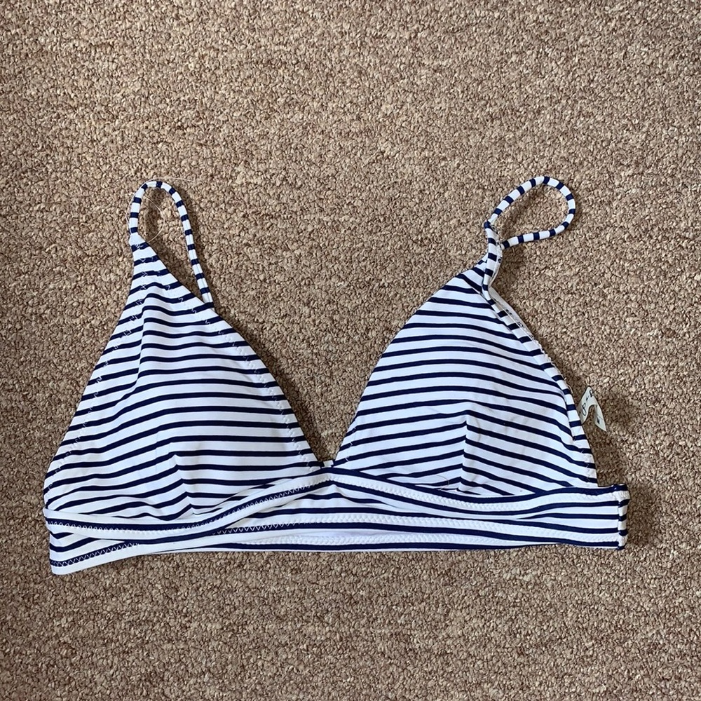 Cupshe Bikini Top!